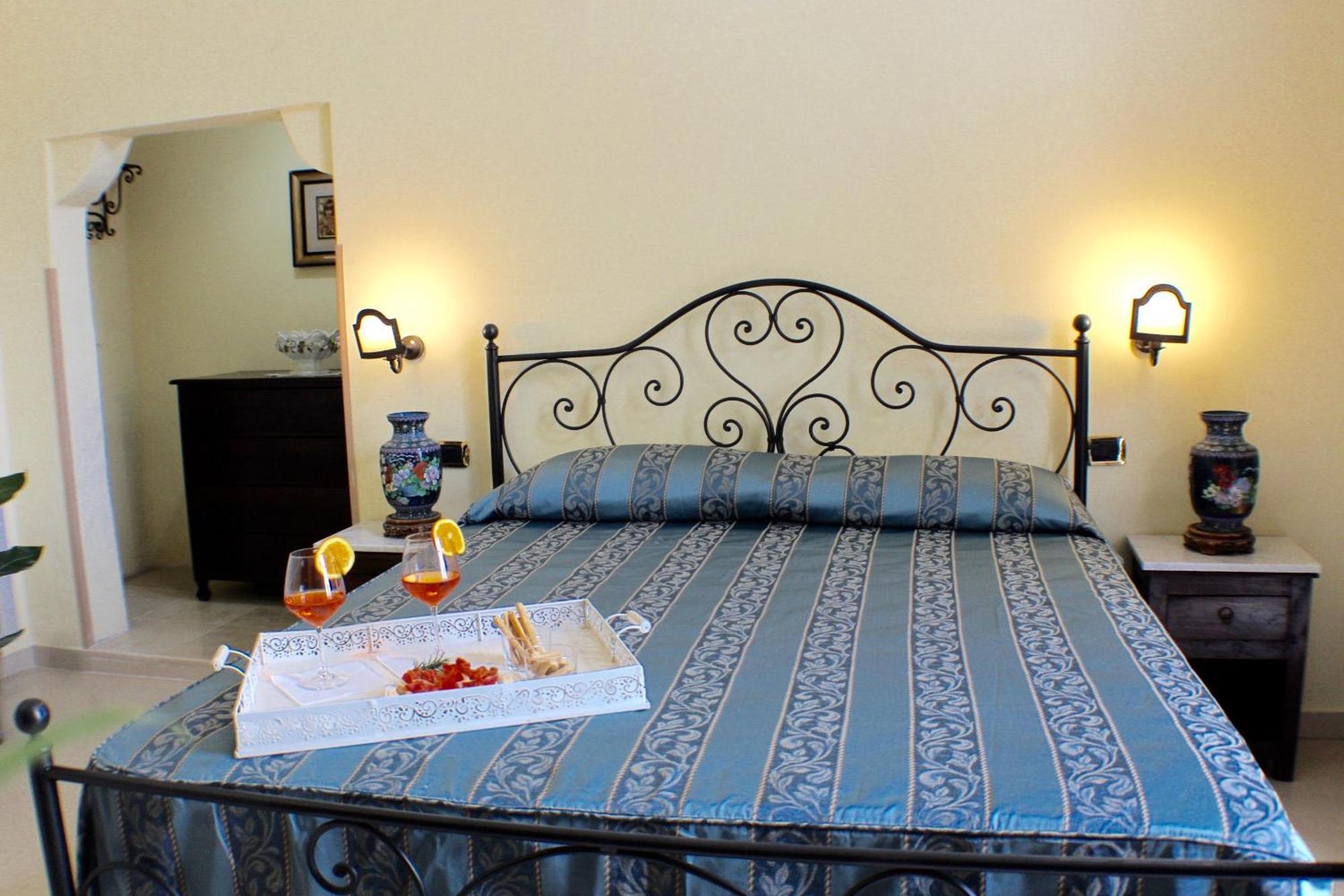 Palazzo Senape De Pace Bed & Breakfast Gallipoli Exterior photo