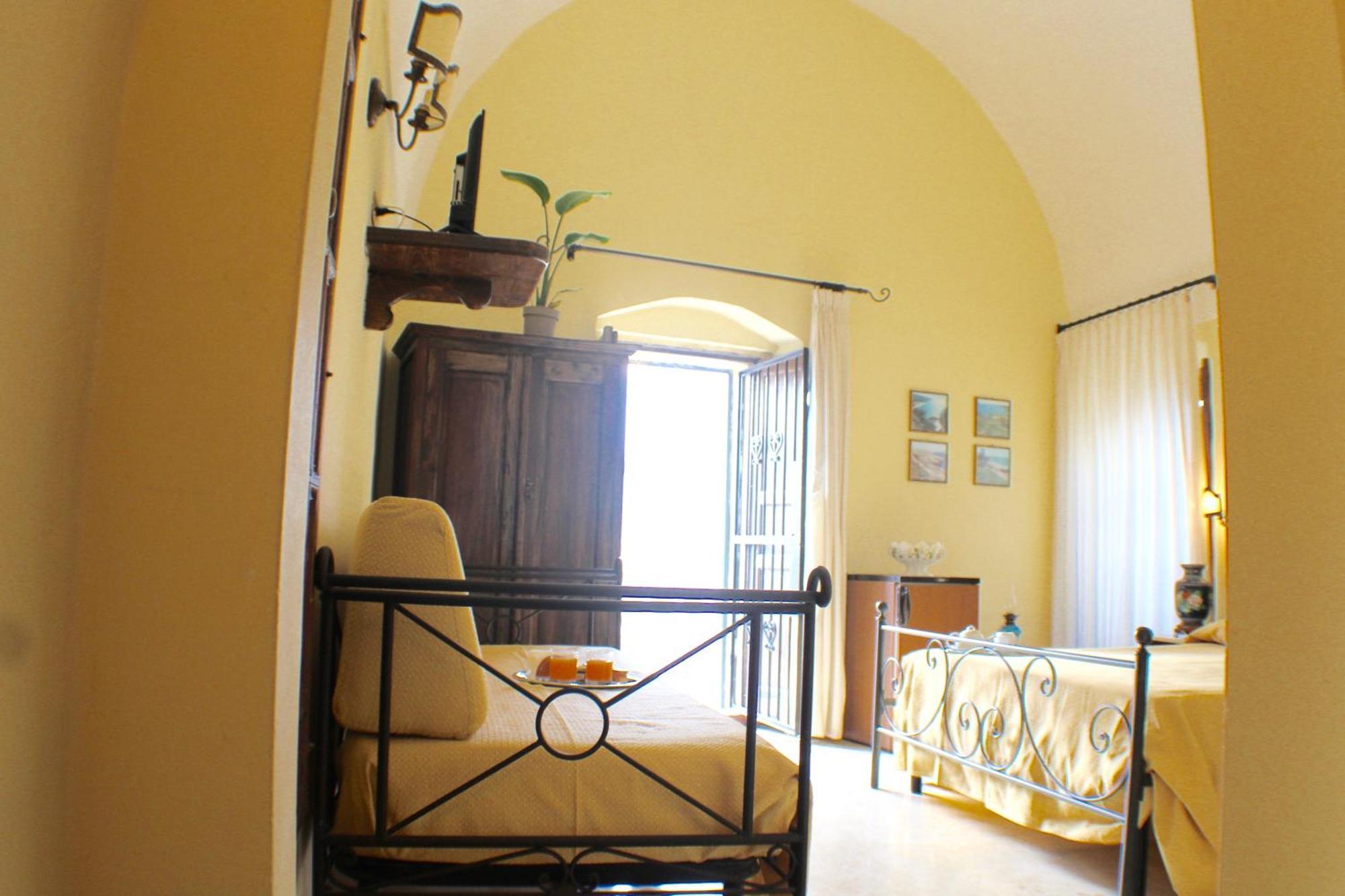 Palazzo Senape De Pace Bed & Breakfast Gallipoli Exterior photo